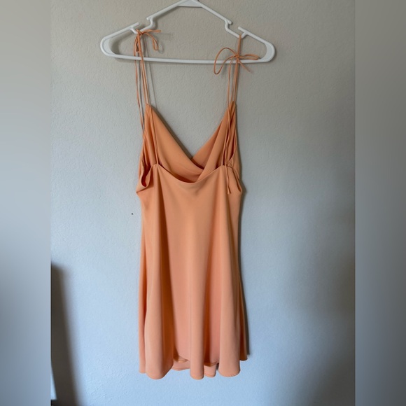 Abercrombie Peach Slip Dress - Picture 2 of 10